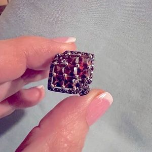 Garnet and marchasite ring